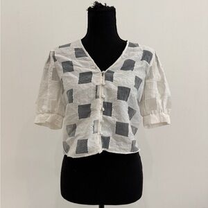 Zara White and Gray Patterned Blouse